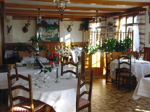 Restaurant Le Gruyérien Hotel 2*